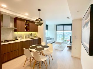 433 SW Marine Dr #1006, Vancouver, BC