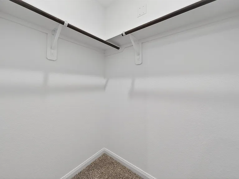 12239 Shield Crest Ct — Photo 21