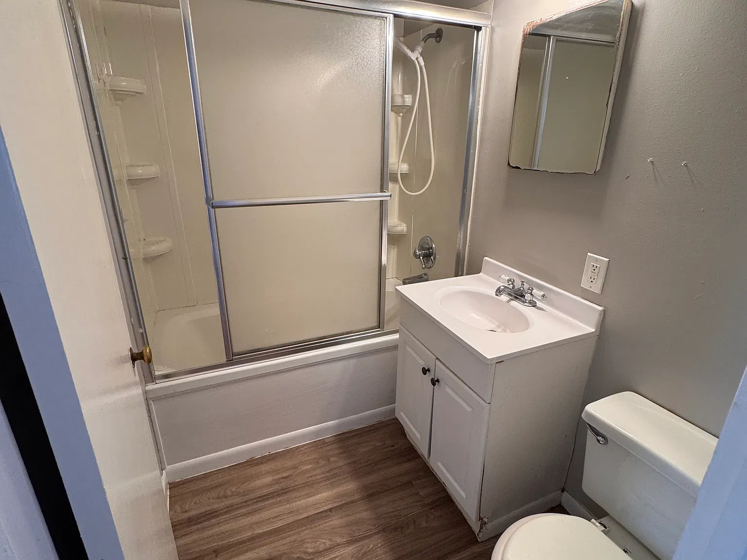 2 bed, 974 sqft, $1,150 — Photo 4