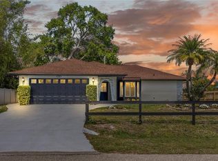 1208 Ruby Rd, Venice, FL 34293