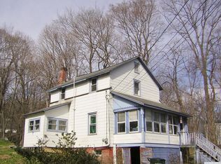 26 Mansion St, Coxsackie, NY 12051