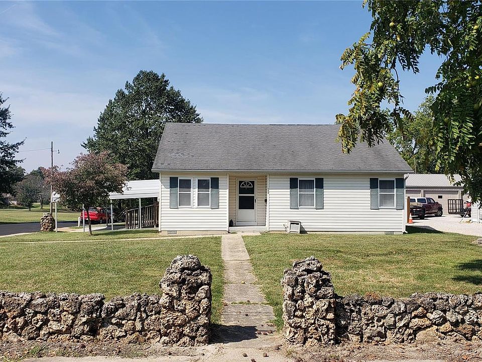 1st image of 402 Oak Hill Ave