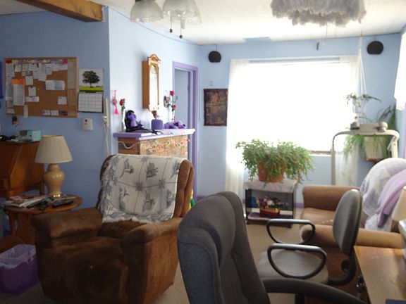 3rd image of 640 16th Street South