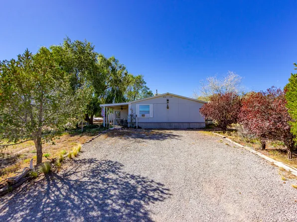 3 Mustang Rd, Edgewood, NM 87015