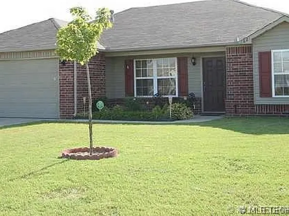 621 S Creek St, Skiatook, OK 74070