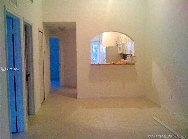 2nd image of 1300 SE 31st Ct Unit 205-36
