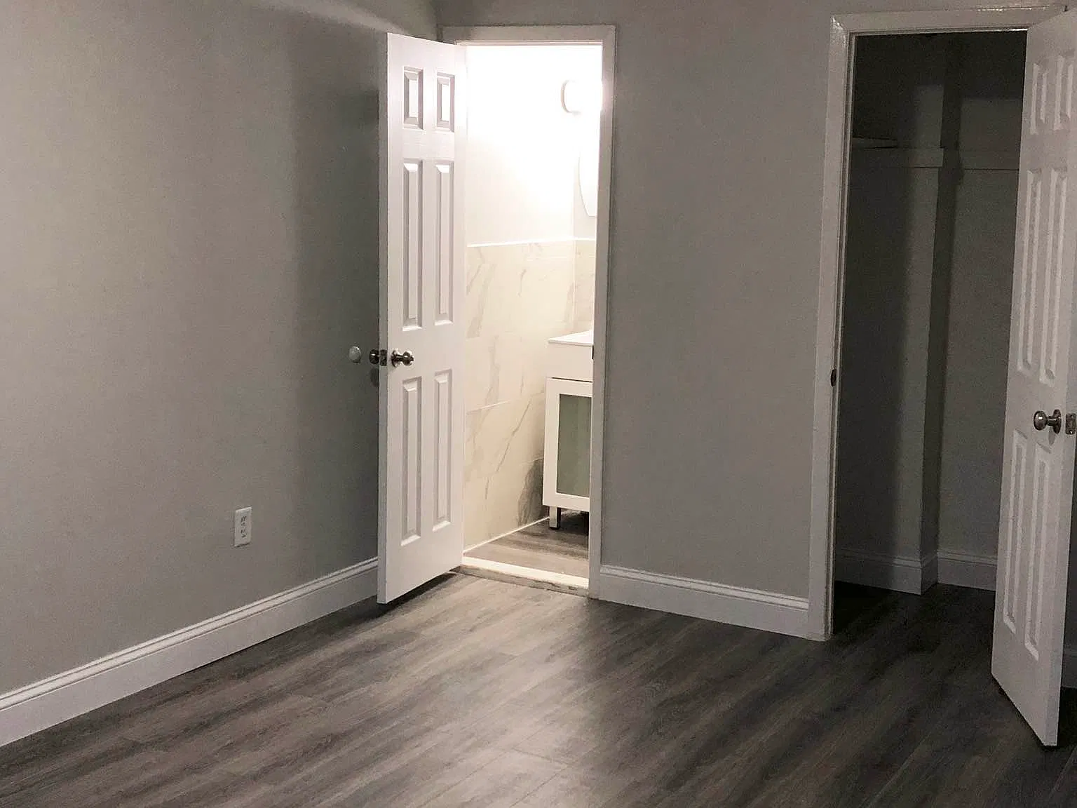 7245 Royce Place — Photo 4