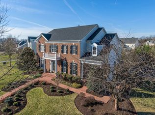 43841 Paramount Pl, Chantilly, VA 20152