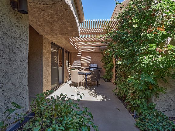 4th image of 35889 Paseo Circulo W