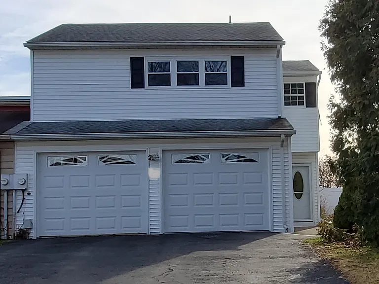 17 Covington Pl — Photo 1