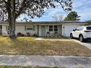 416 Driftwood Rd, Neptune Beach, FL 32266