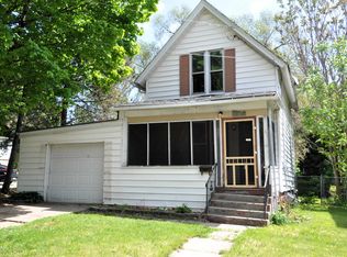 112 S London Ave, Rockford, IL 61104