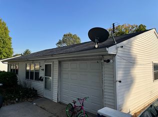 403 Clinton Ct, Morrison, IL 61270