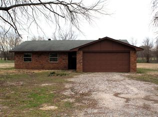 3872 Sawmill Rd, Caddo, OK 74729