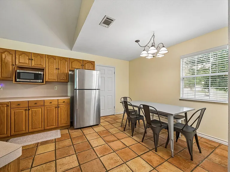 420 High Mesa Dr — Photo 6