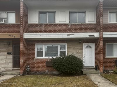 9586 S Colfax Ave, Chicago, IL, 60617