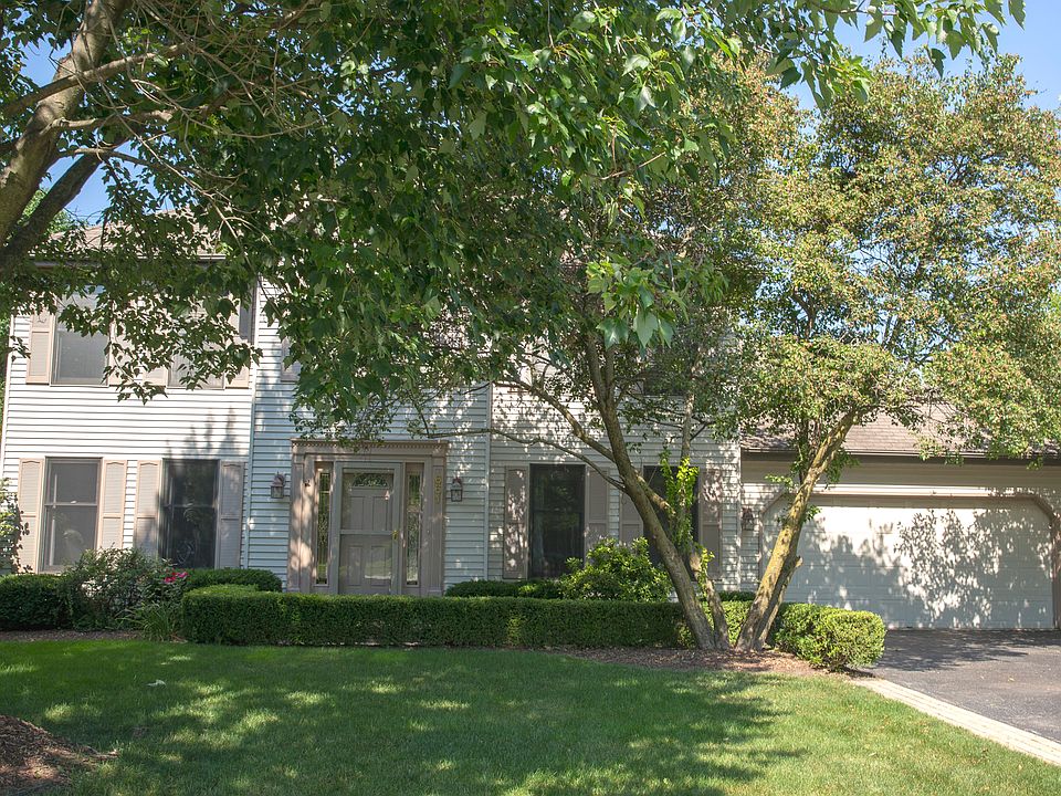 1st image of 661 Blackhawk Dr