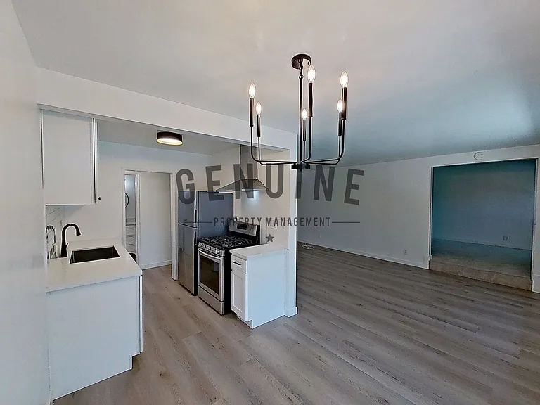971 S Idaho St #16 — Photo 8