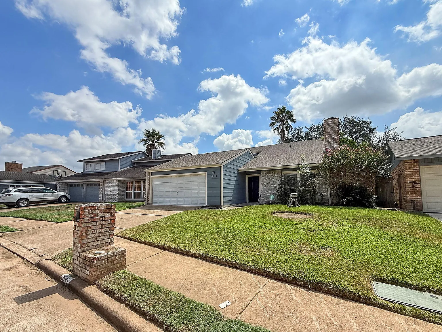 3 bed, 2.5 bath, 2089 sqft, $2,500 — Photo 2