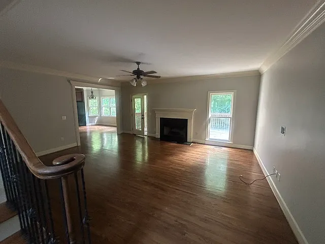 314 Greystone Glen Cir — Photo 4