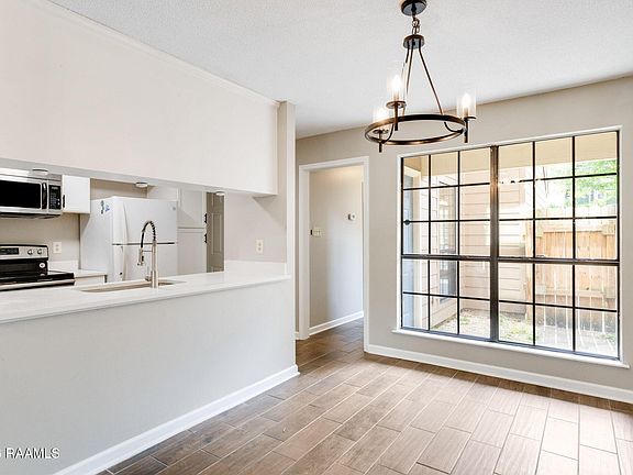 5th image of 202 Long Plantation Blvd APT F