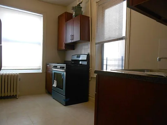 Rented by Keller Williams NYC | media 7