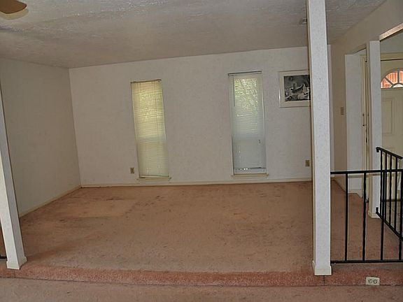 4th image of 3903 Cedar Gardens Dr