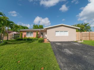 6810 SW 134th Ave, Miami, FL 33183