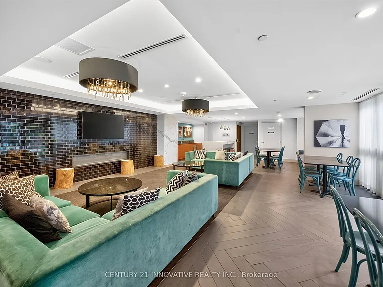 38 Iannuzzi St #330 — Photo 23