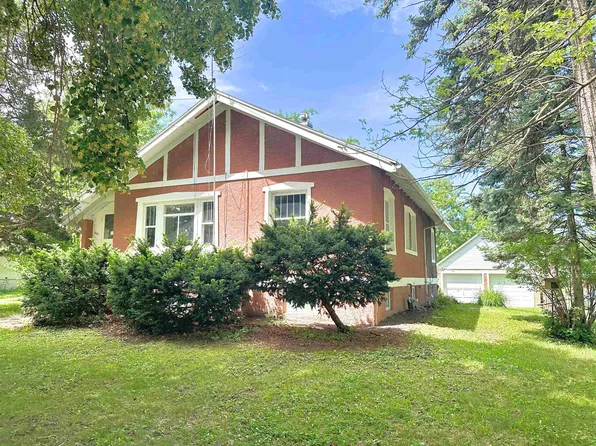 601 Monroe St, Emmetsburg, IA 50536