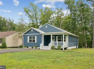 16 Placid Rd, Colonial Beach, VA 22443