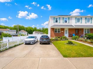 41 Ibsen Ave, Staten Island, NY 10312