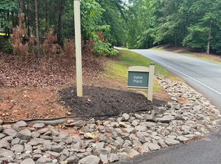 1011 Kakie Pl, Greensboro, GA 30642