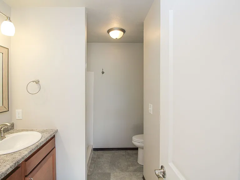 110 Tanner Ct — Photo 20