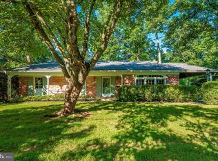 632 Goldsborough Dr, Rockville, MD 20850