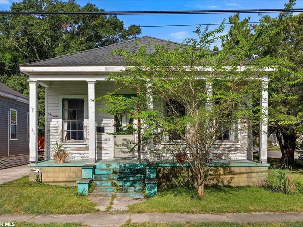450 Charles St, Mobile, AL 36604