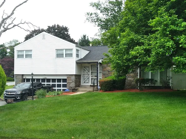 7761 Bennett Rd, Wyncote, PA 19095