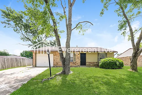 6240 Greenfield Way Photo 1