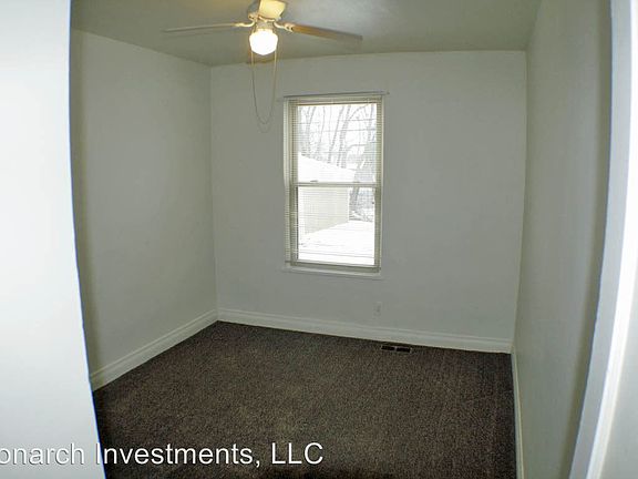 3rd image of 51 Spokane Dr APT 16