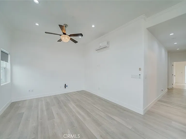 1476 Kenneth Dr — Photo 28