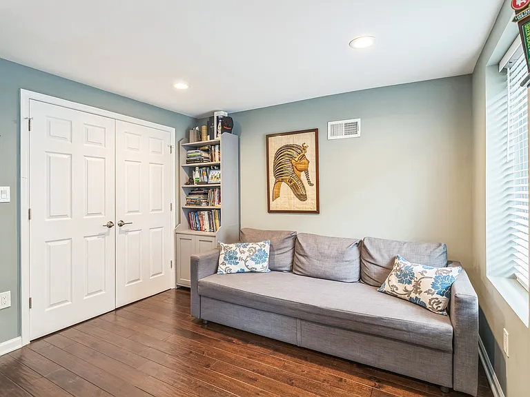1153 N Hancock St — Photo 8