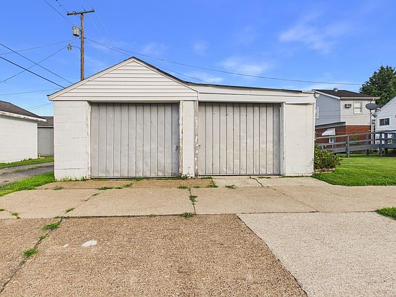 4th image of 2803 S 8th St