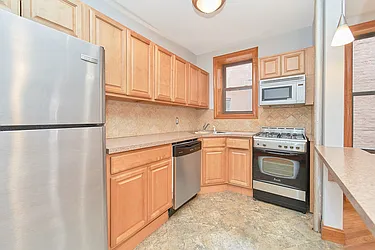 Rented by Living New York