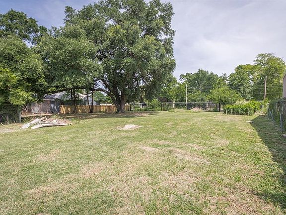 5th image of 4109 Airline Dr