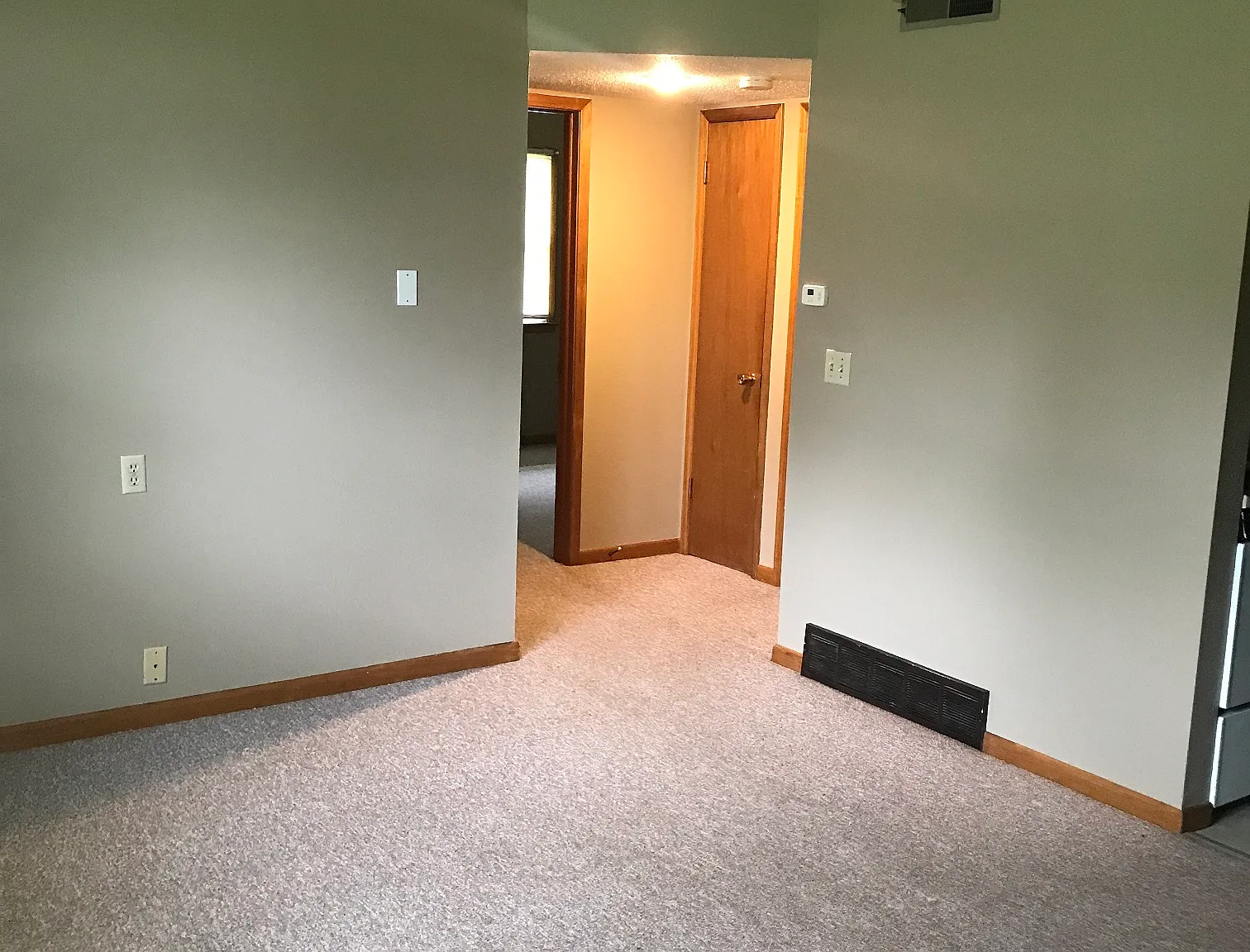 2 bed, $675 — Photo 2