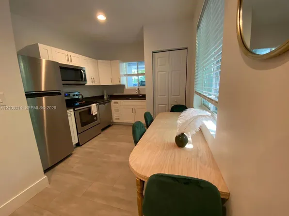 427 NW 34th St #2, Miami, FL 33127