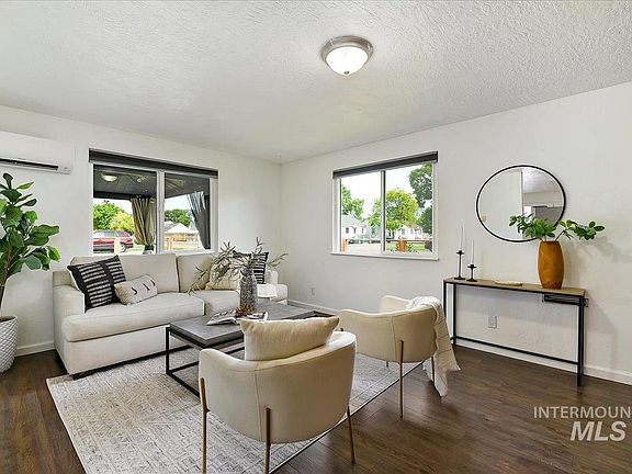 4th image of 503 E Lincoln Ave