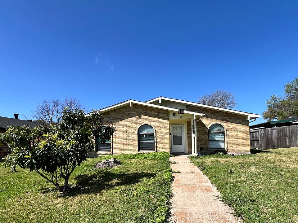 1st image of 5609 Kerry Ln