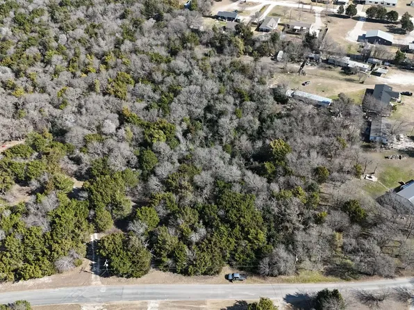 Christopher Dr, Bruceville, TX 76630