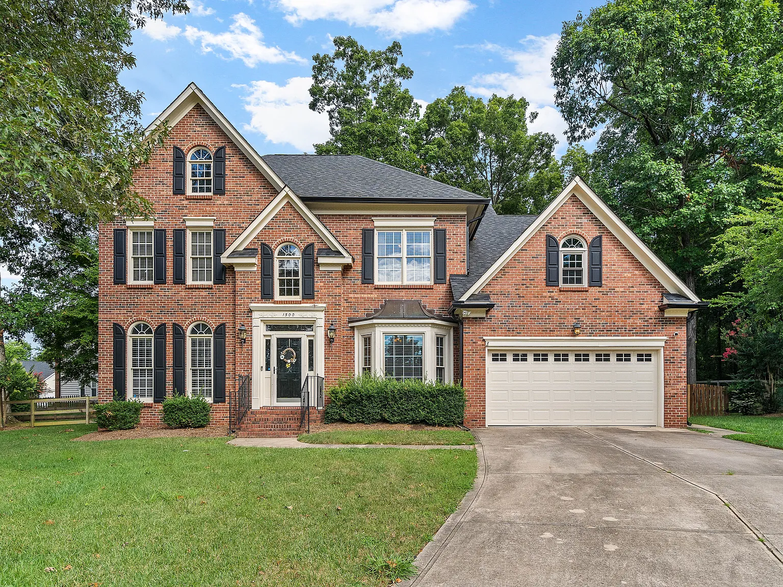4 bed, 2.5 bath, 3161 sqft, $3,150 — Photo 1